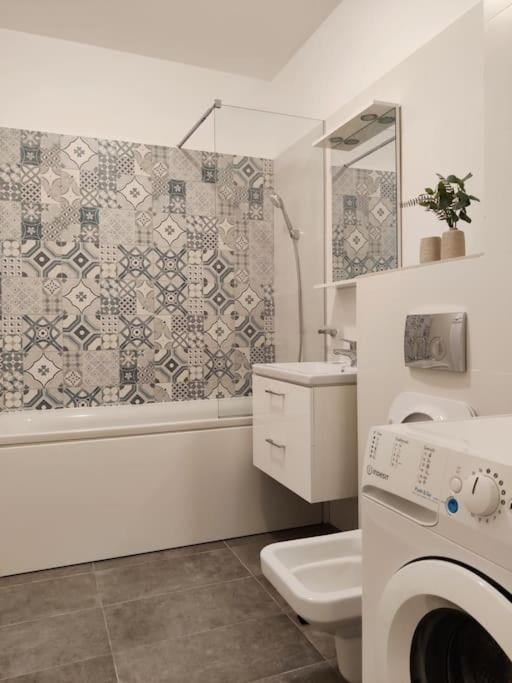 Joy City Stay Vivalia V6A-41 Timisoara Bagian luar foto