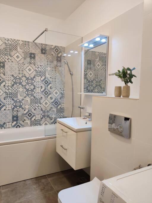 Joy City Stay Vivalia V6A-41 Timisoara Bagian luar foto